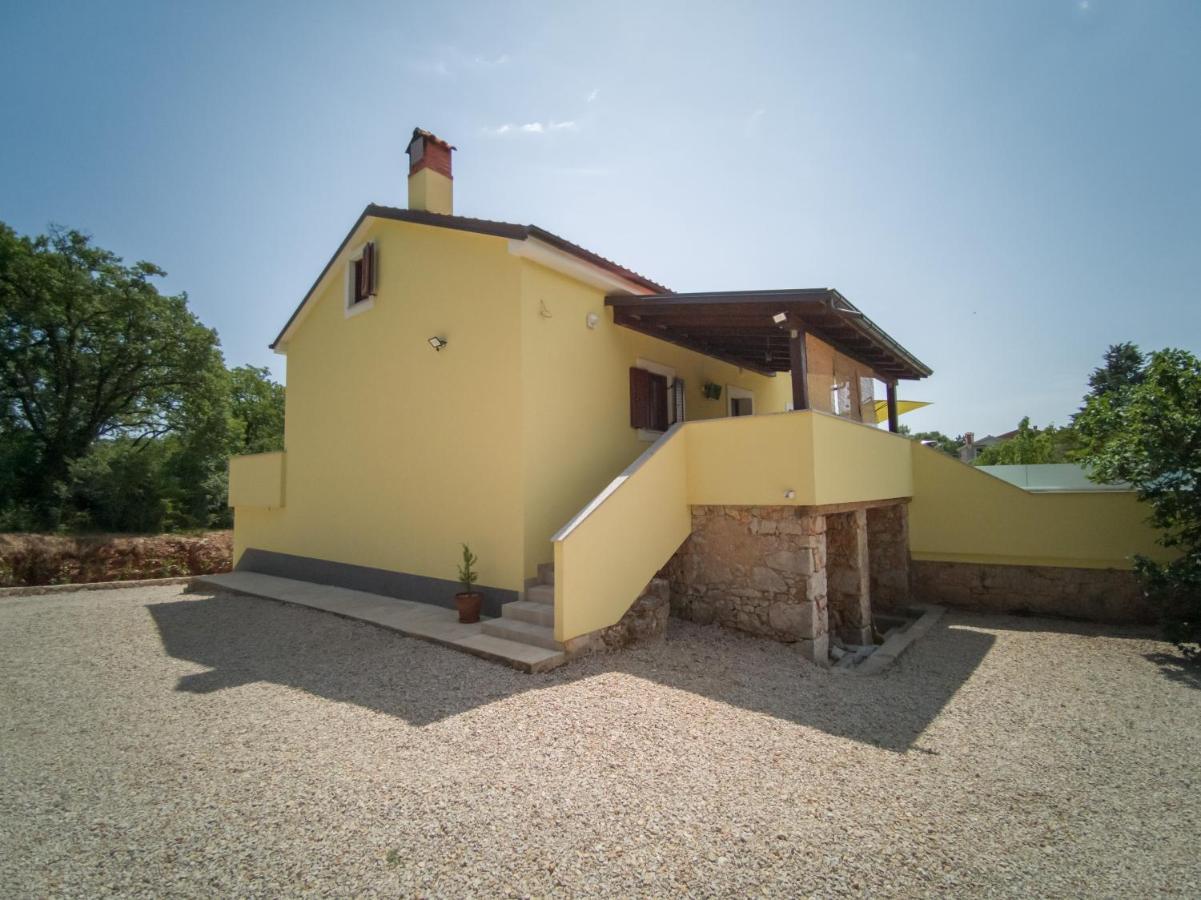 ורבניק Holiday House Tos-Vila With Heated Pool מראה חיצוני תמונה